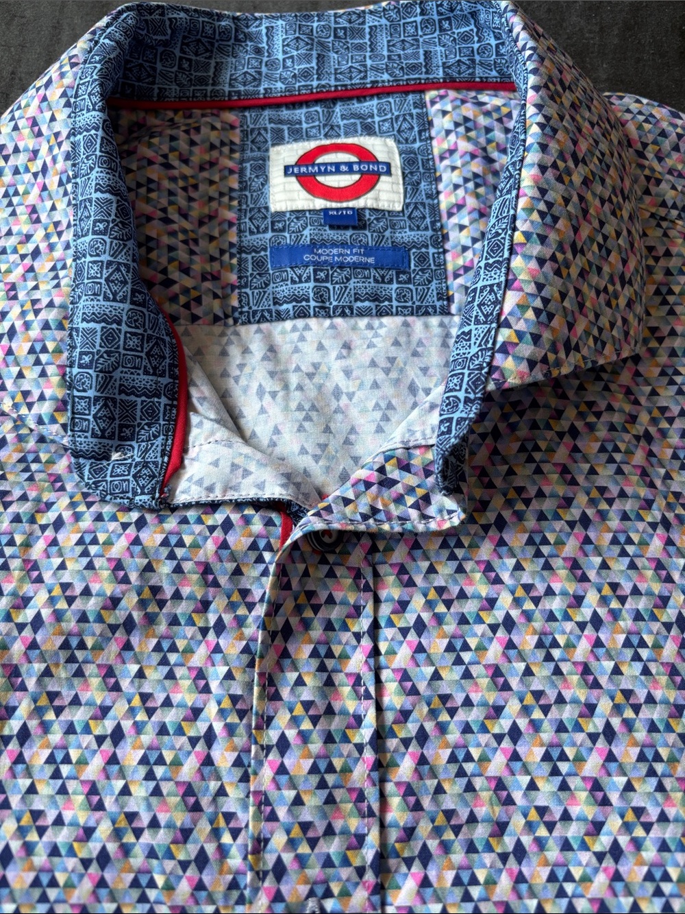 JERMYN & BOND Modern Fit Long Sleeved Multi Geo Patterned Shirt